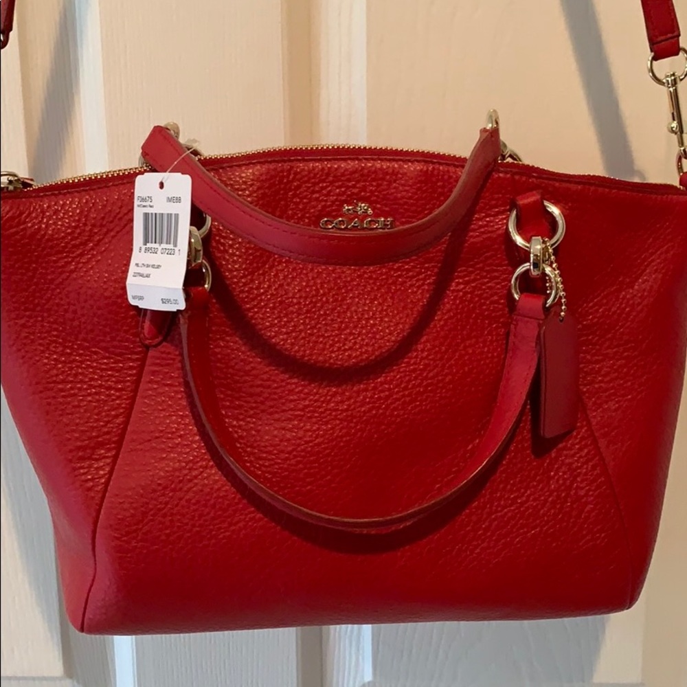 Coach leather purse with handles & shoulder strap